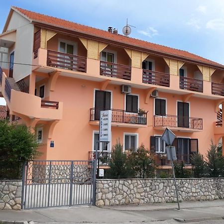 Pansion Maria Bed & Breakfast Zadar Ngoại thất bức ảnh