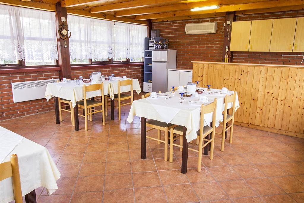 Pansion Maria Bed & Breakfast Zadar Ngoại thất bức ảnh
