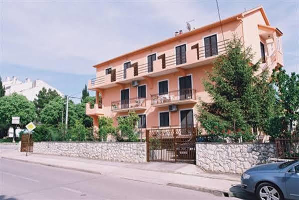 Pansion Maria Bed & Breakfast Zadar Ngoại thất bức ảnh